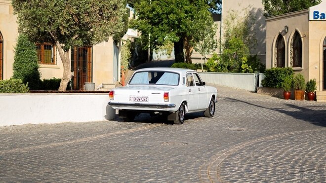 GAZ 24 1988, 56,000 km - 2.4 l - Bakı