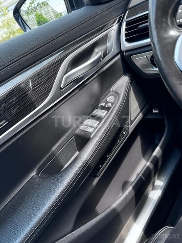 BMW 740 2019, 141,000 km - 3.0 l - Bakı