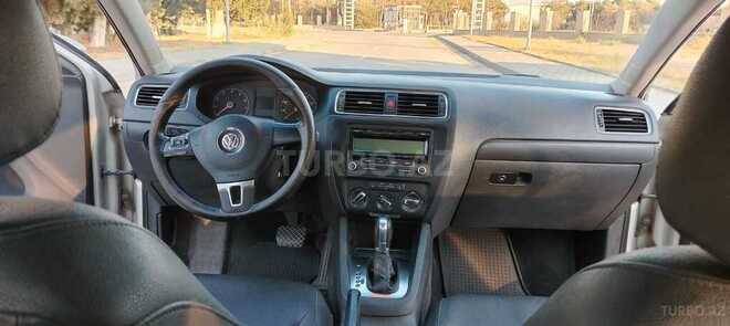 Volkswagen Passat 2011, 137,188 km - 2.5 l - Sumqayıt