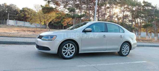 Volkswagen Passat 2011, 137,188 km - 2.5 l - Sumqayıt