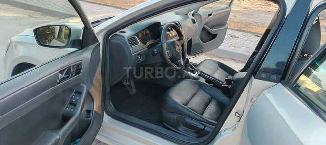 Volkswagen Passat 2011, 137,188 km - 2.5 l - Sumqayıt