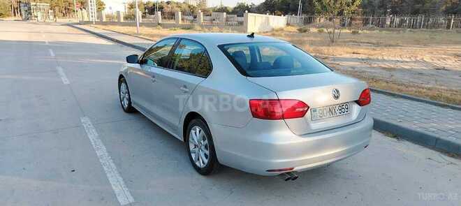 Volkswagen Passat 2011, 137,188 km - 2.5 l - Sumqayıt