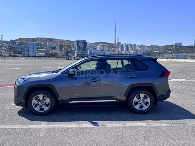 Toyota RAV4 2022, 39,500 km - 2.0 l - Bakı