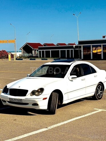 Mercedes C 240 2001, 27,500 km - 2.6 l - Sumqayıt