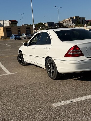 Mercedes C 240 2001, 27,500 km - 2.6 l - Sumqayıt
