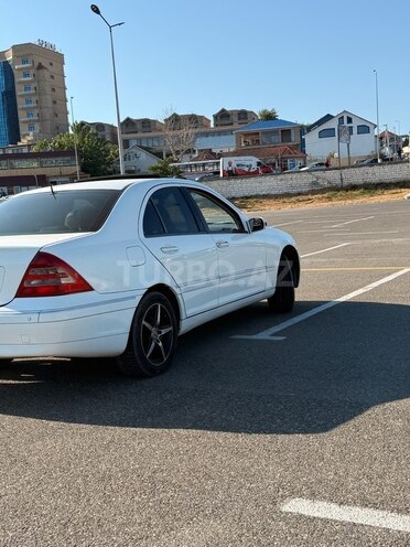 Mercedes C 240 2001, 27,500 km - 2.6 l - Sumqayıt
