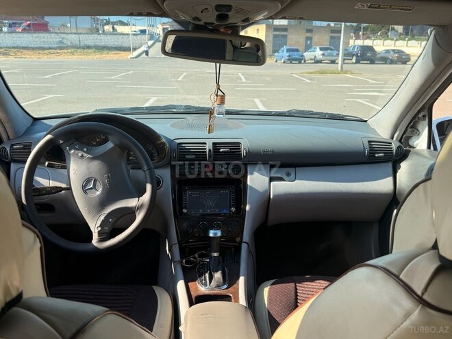 Mercedes C 240 2001, 27,500 km - 2.6 l - Sumqayıt