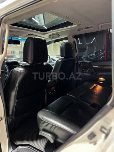 Mitsubishi Pajero 2008, 244,444 km - 3.0 l - Sumqayıt