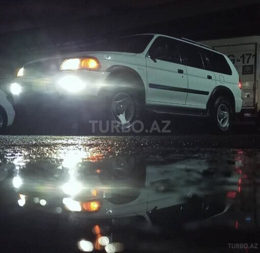 Mitsubishi  1999, 380,000 km - 3.0 л - Bakı
