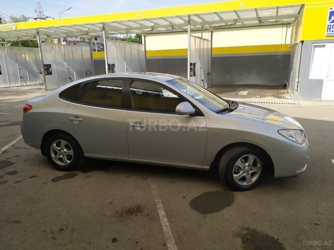 Hyundai Elantra 2009, 298,000 km - 1.6 л - Gəncə