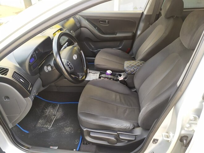 Hyundai Elantra 2009, 298,000 km - 1.6 л - Gəncə