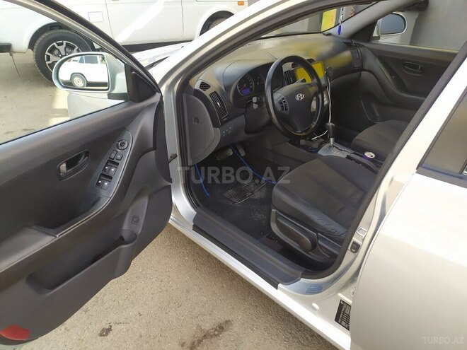 Hyundai Elantra 2009, 298,000 km - 1.6 л - Gəncə