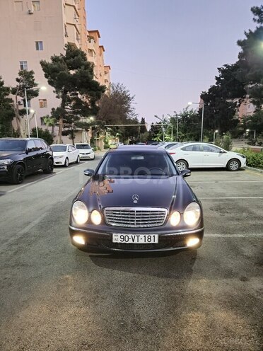 Mercedes E 240 2002, 220,000 km - 2.6 l - Bakı