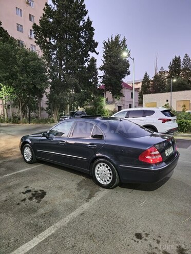 Mercedes E 240 2002, 220,000 km - 2.6 l - Bakı
