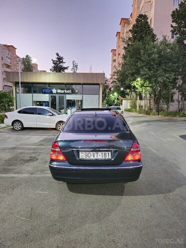 Mercedes E 240 2002, 220,000 km - 2.6 l - Bakı