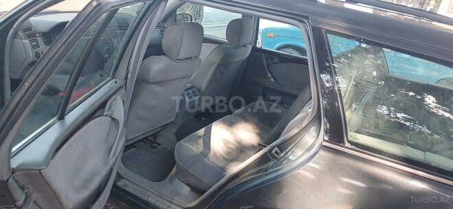 Mercedes E 200 1999, 234,123 km - 2.0 l - Bakı
