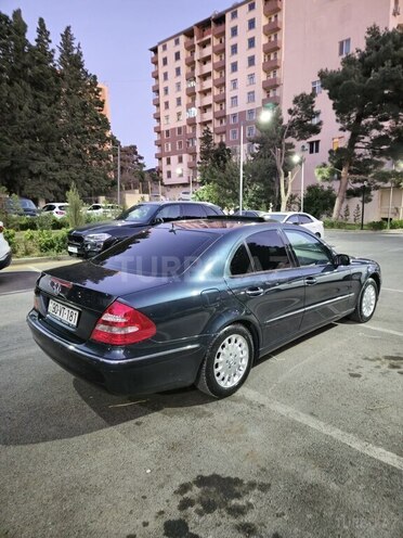 Mercedes E 240 2002, 220,000 km - 2.6 l - Bakı