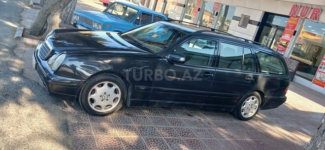 Mercedes E 200 1999, 234,123 km - 2.0 l - Bakı