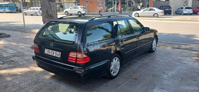 Mercedes E 200 1999, 234,123 km - 2.0 l - Bakı