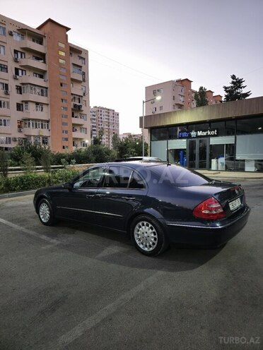 Mercedes E 240 2002, 220,000 km - 2.6 l - Bakı