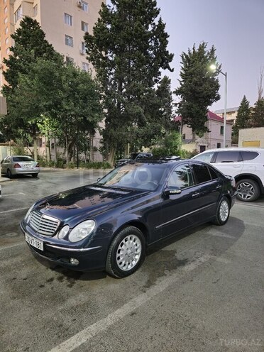 Mercedes E 240 2002, 220,000 km - 2.6 l - Bakı