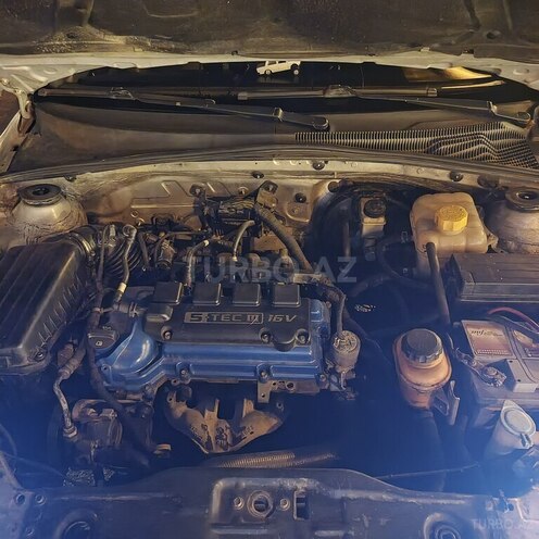 Daewoo Gentra 2013, 330,000 km - 1.5 l - Bakı
