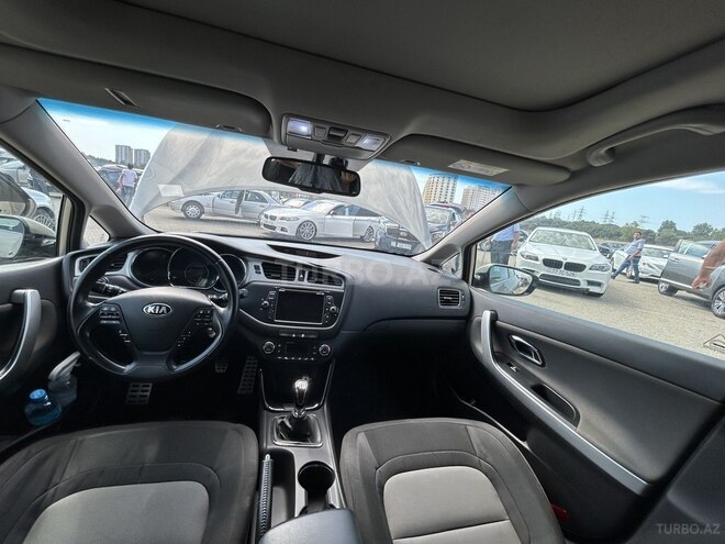 Kia  2014, 207,000 km - 1.6 l - Bakı
