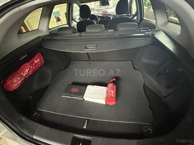 Kia  2014, 207,000 km - 1.6 l - Bakı