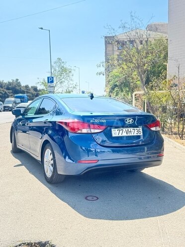 Hyundai Elantra 2015, 68,000 km - 1.8 л - Bakı