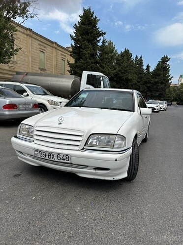 Mercedes C 240 1999, 360,000 km - 2.4 l - Xırdalan