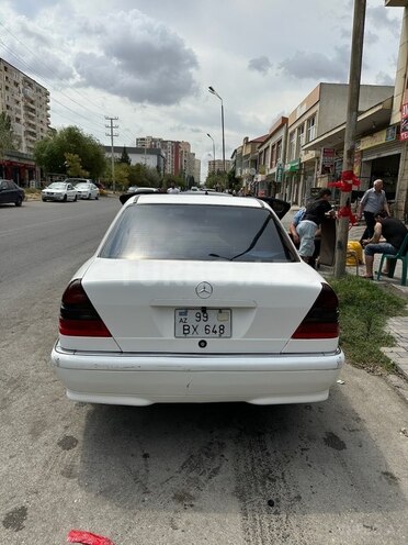 Mercedes C 240 1999, 360,000 km - 2.4 l - Xırdalan