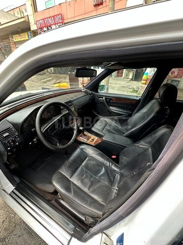 Mercedes C 240 1999, 360,000 km - 2.4 l - Xırdalan