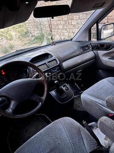 Mitsubishi  1998, 324,210 km - 2.4 л - Bakı