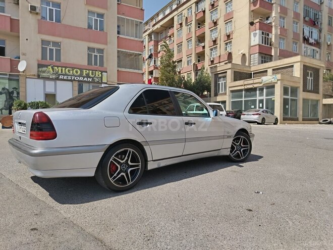Mercedes C 240 1999, 331,000 km - 2.6 l - Bakı