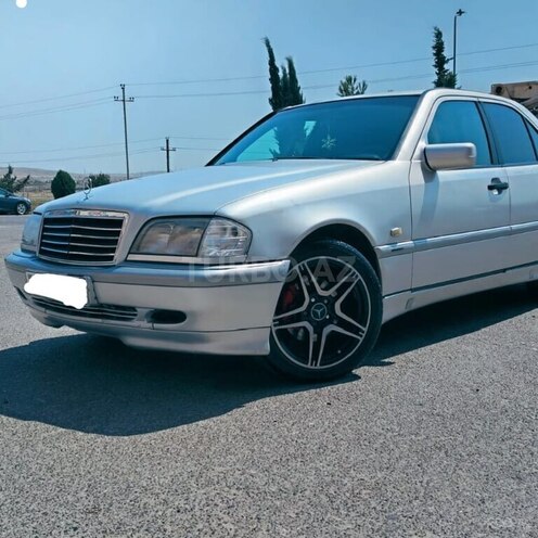 Mercedes C 240 1999, 331,000 km - 2.6 l - Bakı