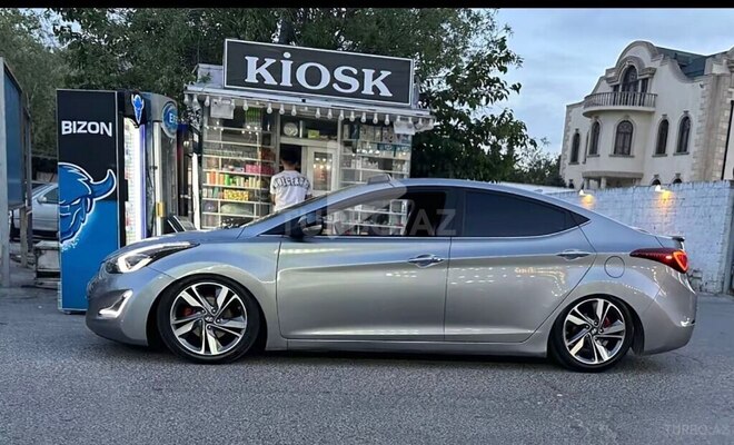 Hyundai Elantra 2014, 120,000 km - 1.8 l - Xırdalan