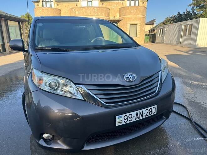 Toyota Sienna 2014, 126,000 km - 3.5 l - Bakı