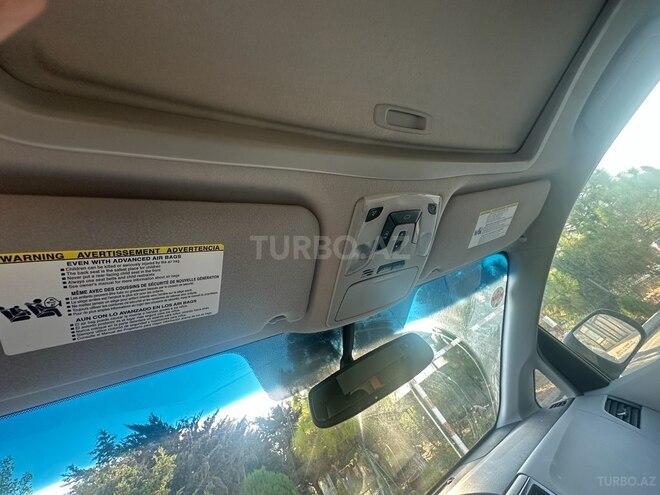 Toyota Sienna 2014, 126,000 km - 3.5 l - Bakı