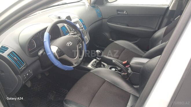Hyundai i30 2011, 177,669 km - 1.6 л - Qəbələ