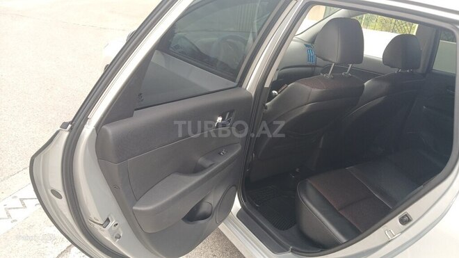 Hyundai i30 2011, 177,669 km - 1.6 л - Qəbələ