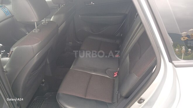 Hyundai i30 2011, 177,669 km - 1.6 л - Qəbələ