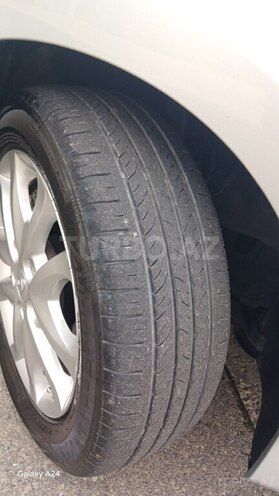 Hyundai i30 2011, 177,669 km - 1.6 л - Qəbələ