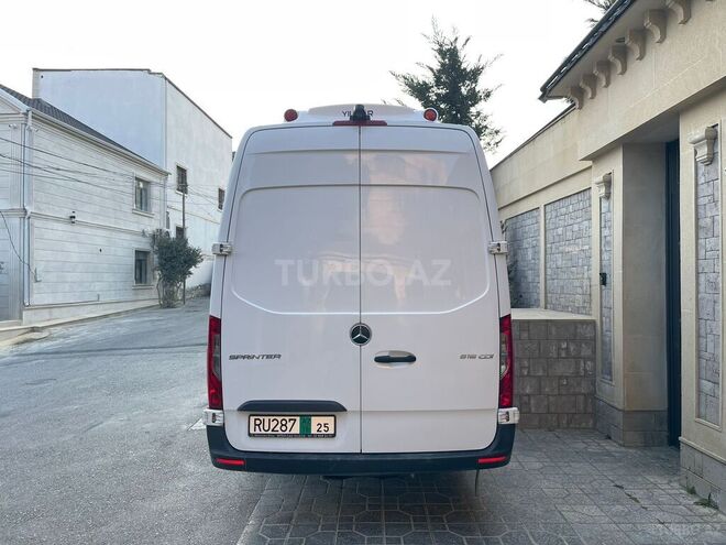 Mercedes Sprinter 516 2020, 195,000 km - 2.2 л - Bakı
