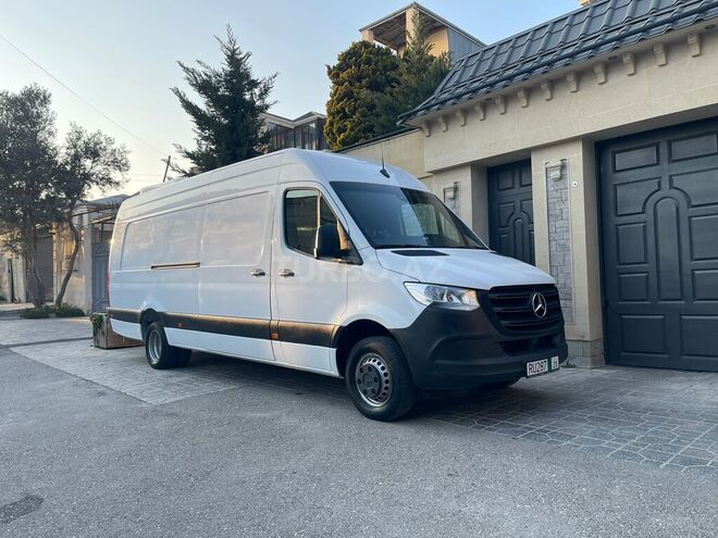 Mercedes Sprinter 516 2020, 195,000 km - 2.2 л - Bakı
