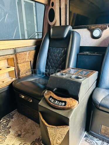 Volkswagen Transporter 2018, 67,000 km - 2.0 л - Bakı