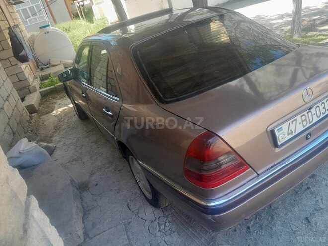 Mercedes C 220 1994, 475,000 km - 2.2 l - Neftçala