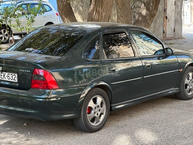 Opel Vectra 1999, 299,000 km - 1.8 l - Sumqayıt