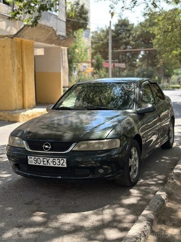 Opel Vectra 1999, 299,000 km - 1.8 l - Sumqayıt