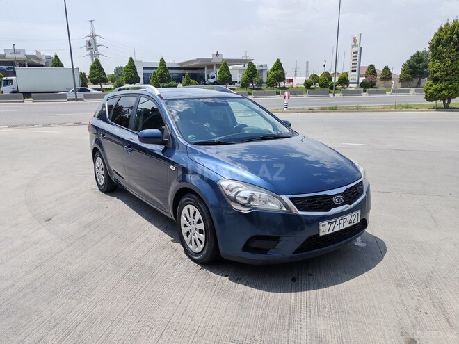 Kia  2010, 250,000 km - 1.6 l - Bakı