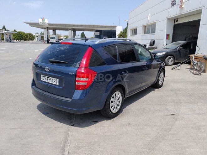 Kia  2010, 250,000 km - 1.6 l - Bakı